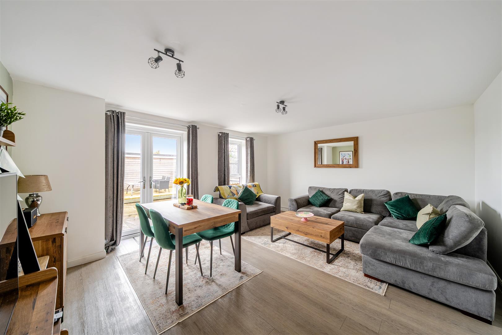 Heol Pentre Bach, Gorseinon, Swansea, SA4 4AU